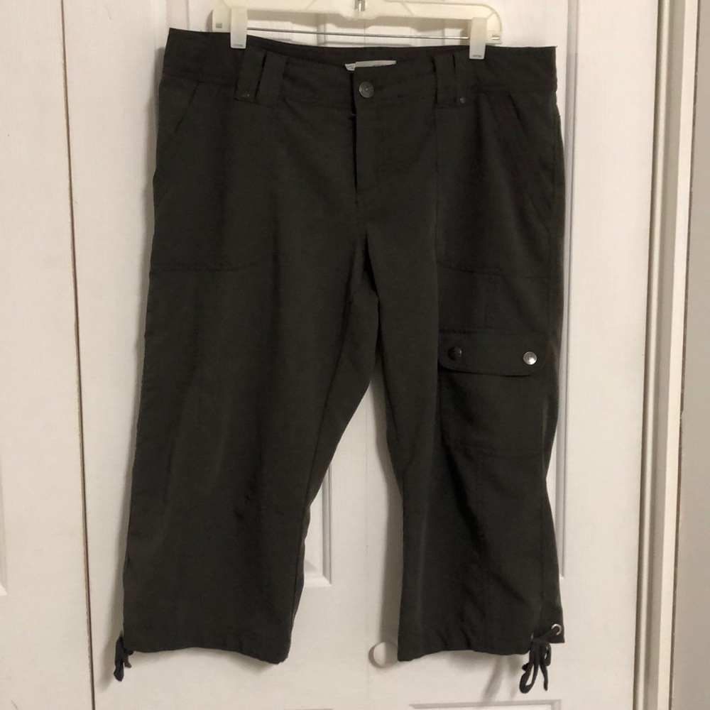 Capris